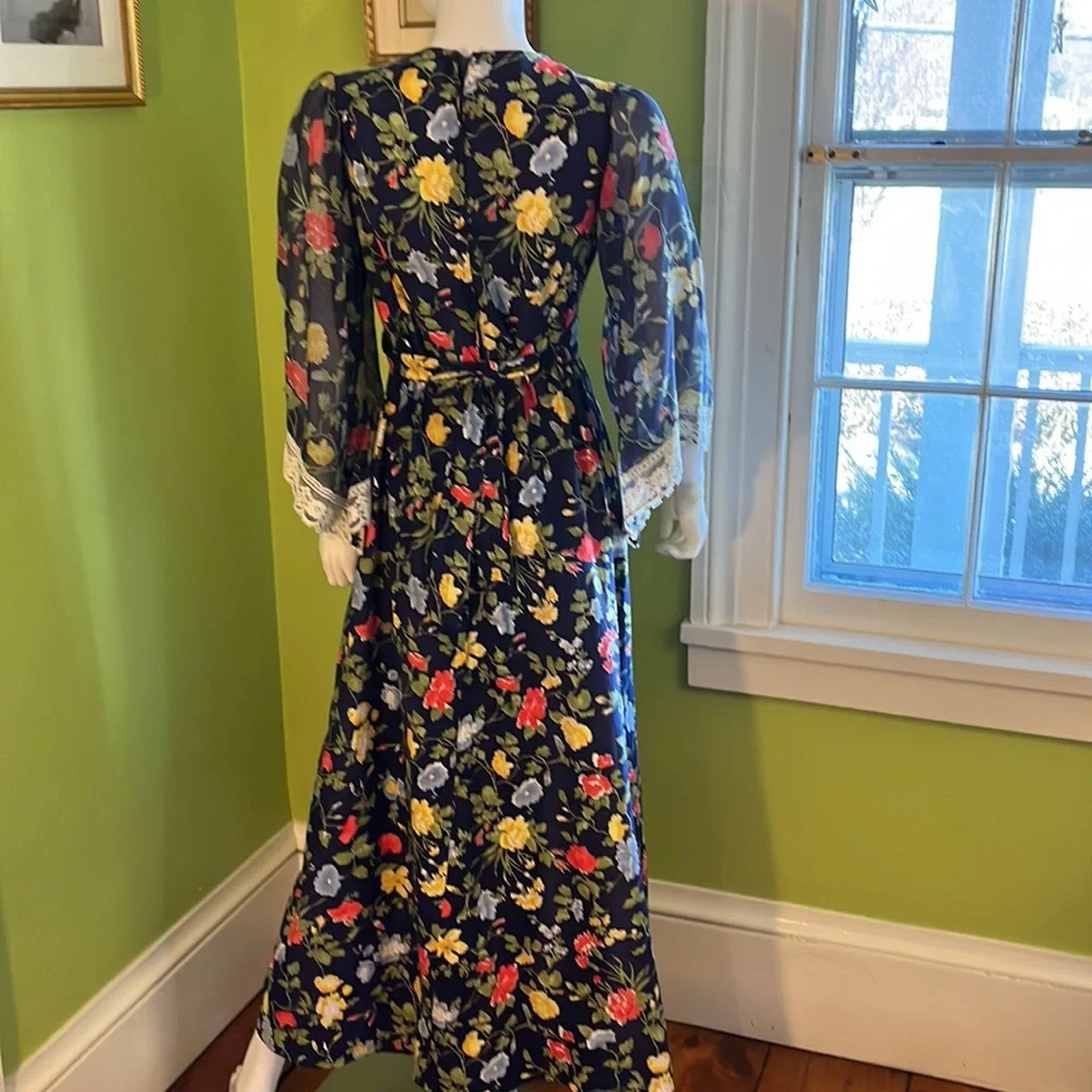 vintage 70s angel sleeve maxi dress - Picture 5 of 8